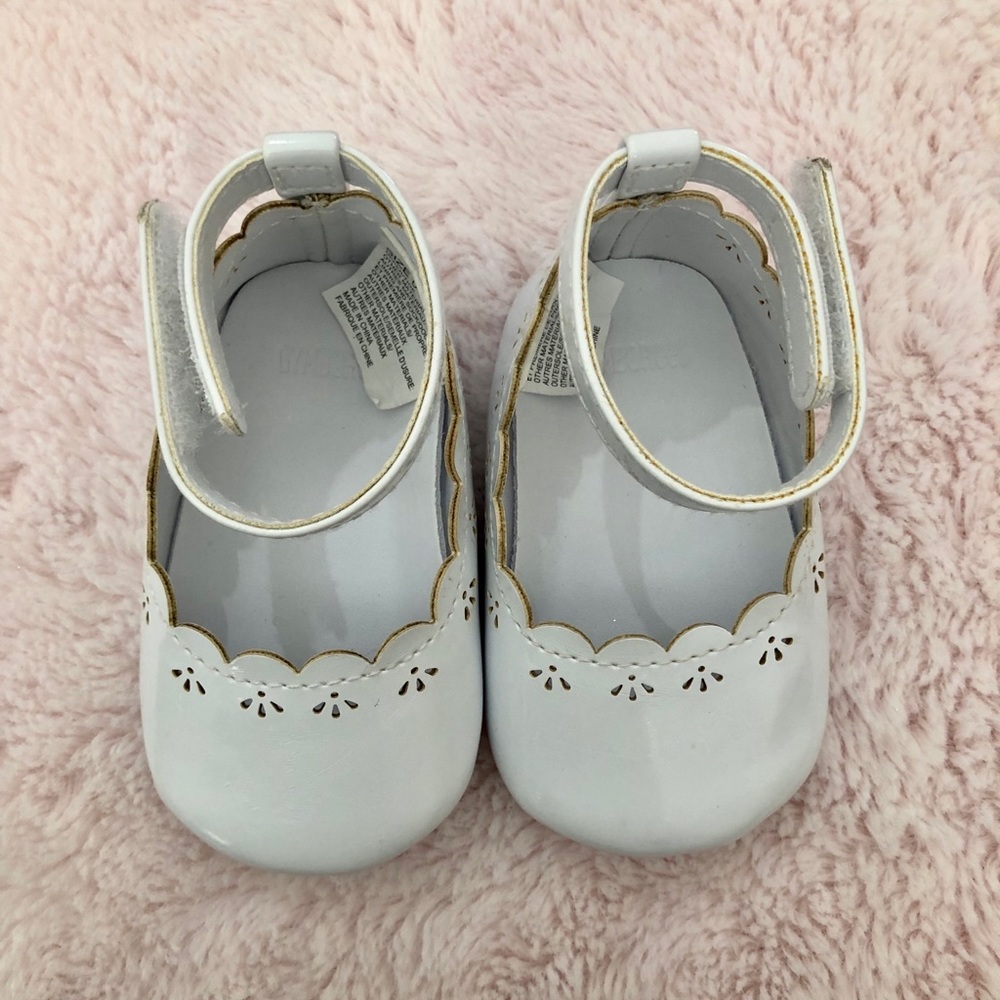 Gymboree White Dress Shoes Size 1 (3-6M)